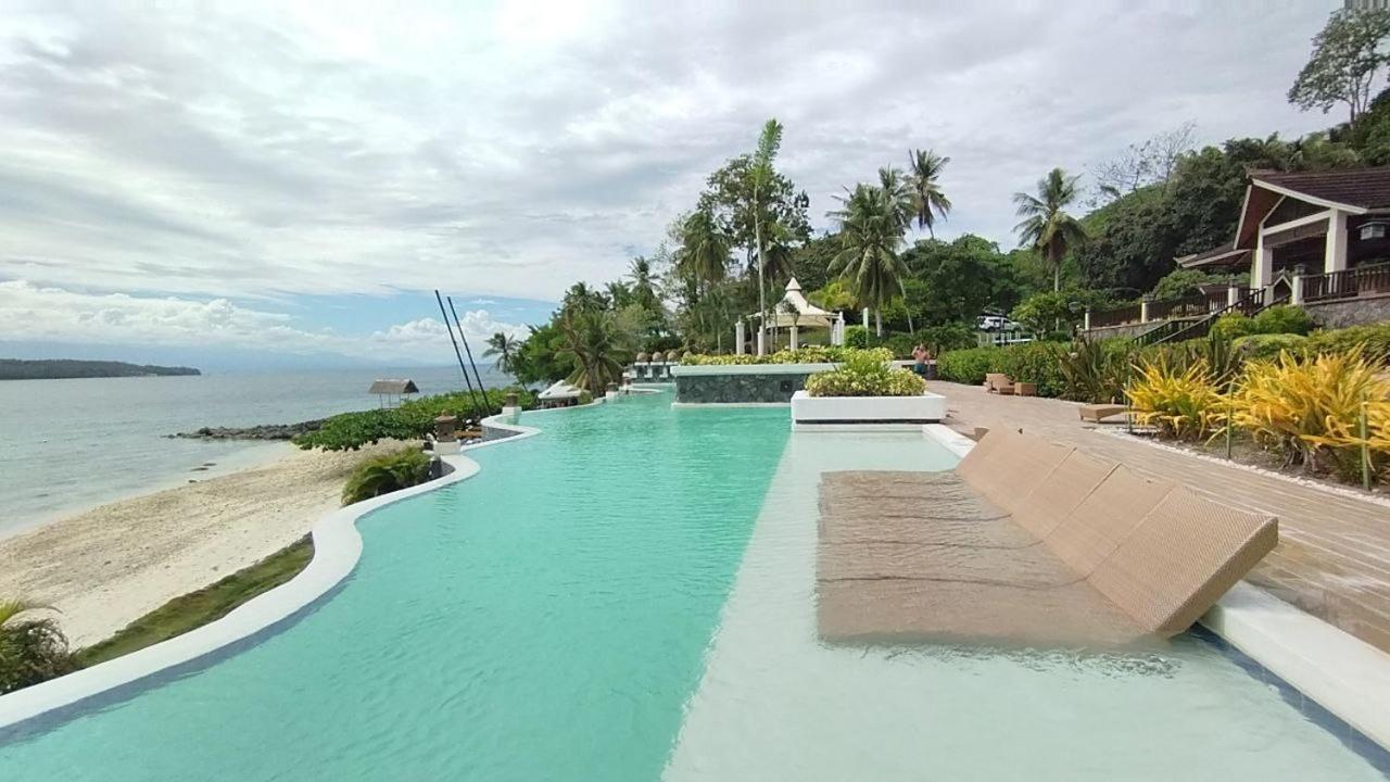 Kembali Condo Resort With Sea View Davao City Kültér fotó