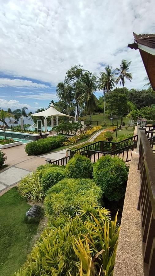 Kembali Condo Resort With Sea View Davao City Kültér fotó
