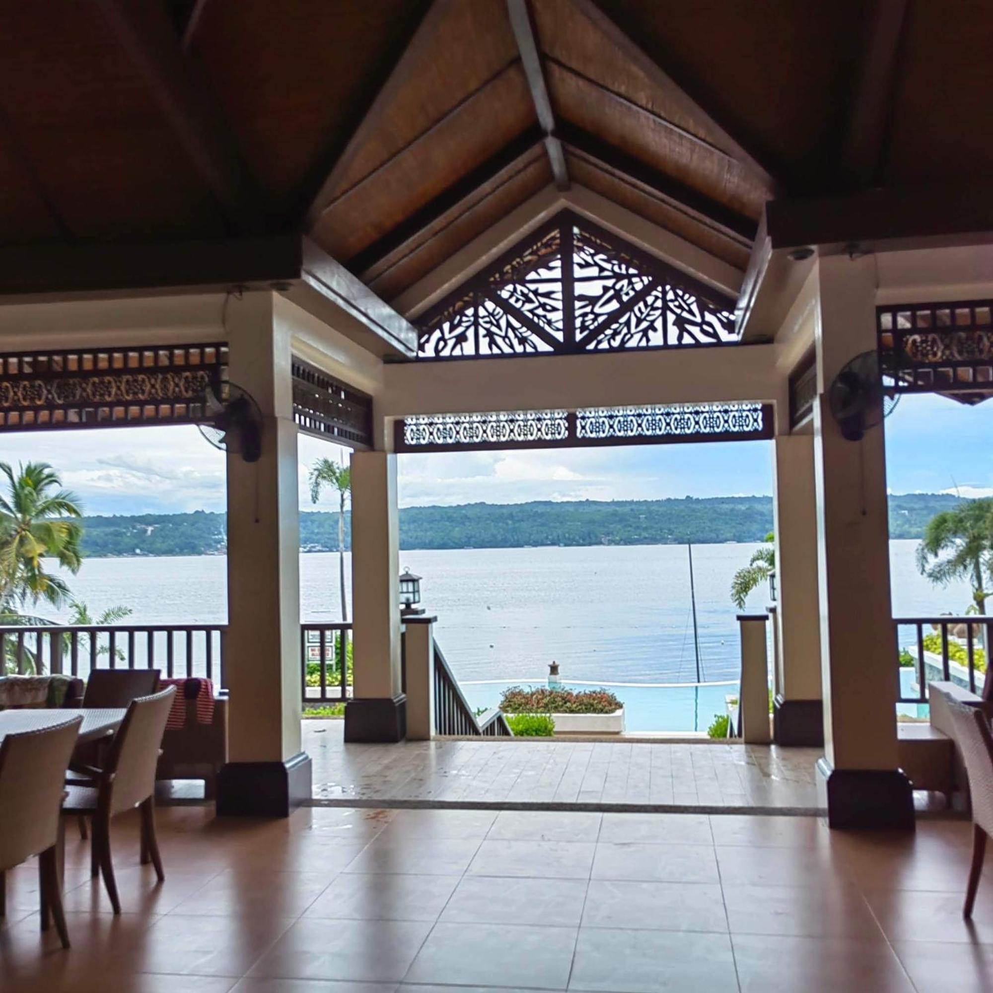 Kembali Condo Resort With Sea View Davao City Kültér fotó